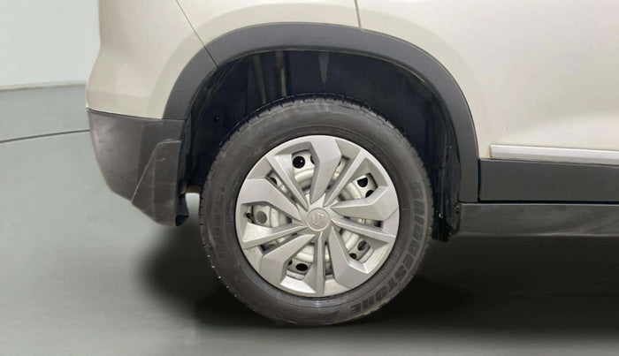 2021 Maruti Vitara Brezza LXI, Petrol, Manual, 1,03,097 km, Right Rear Wheel