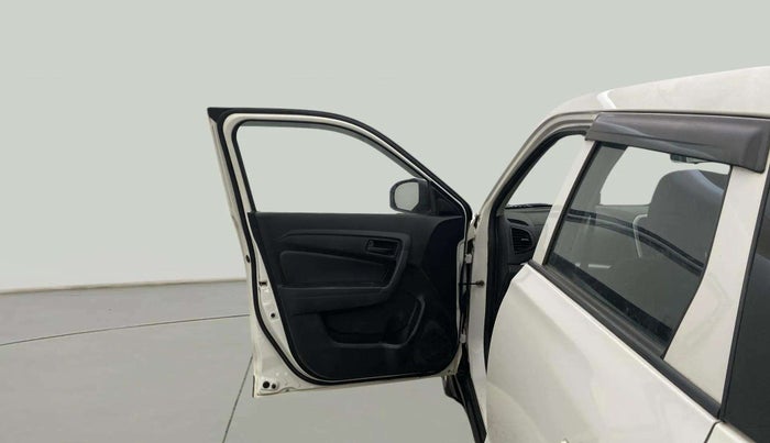 2021 Maruti Vitara Brezza LXI, Petrol, Manual, 1,03,097 km, LHS Front Door