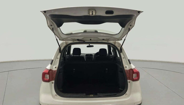 2021 Maruti Vitara Brezza LXI, Petrol, Manual, 1,03,097 km, Boot Door Open