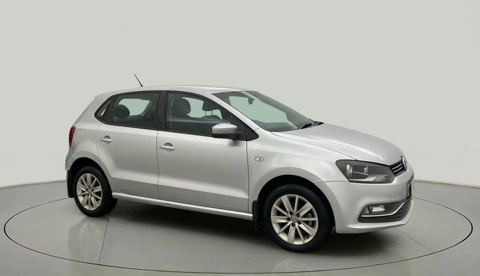 2015 Volkswagen Polo HIGHLINE1.2L, Petrol, Manual, 12,700 km, Right Front Diagonal