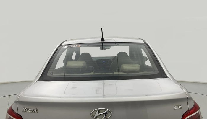2014 Hyundai Xcent SX 1.2 (O), Petrol, Manual, 66,187 km, Rear Windshield