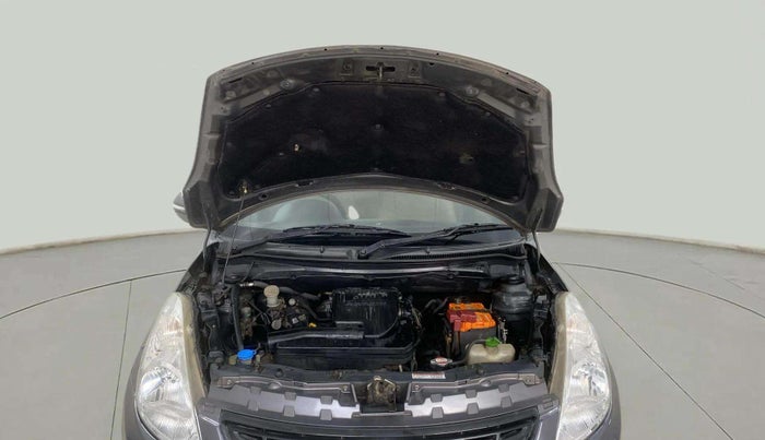 2013 Maruti Swift Dzire VXI, Petrol, Manual, 1,02,229 km, Open Bonet