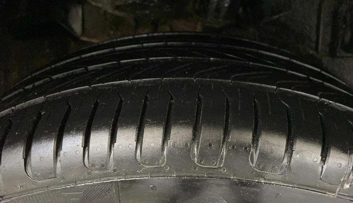 2019 Tata NEXON XZ PLUS DIESEL, Diesel, Manual, 88,187 km, Right Rear Tyre Tread