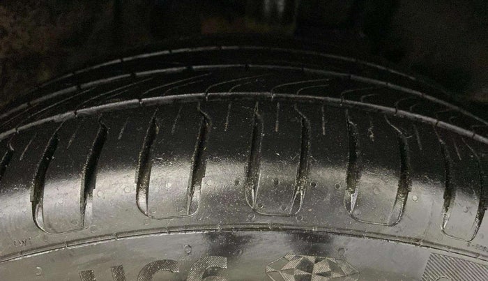 2019 Tata NEXON XZ PLUS DIESEL, Diesel, Manual, 88,187 km, Right Front Tyre Tread
