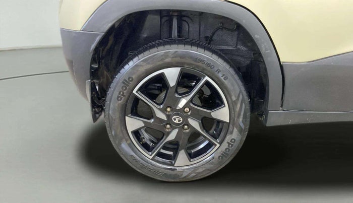 2022 Tata PUNCH CREATIVE 1.2 AMT KAZIRANGA EDITION , Petrol, Automatic, 15,935 km, Right Rear Wheel