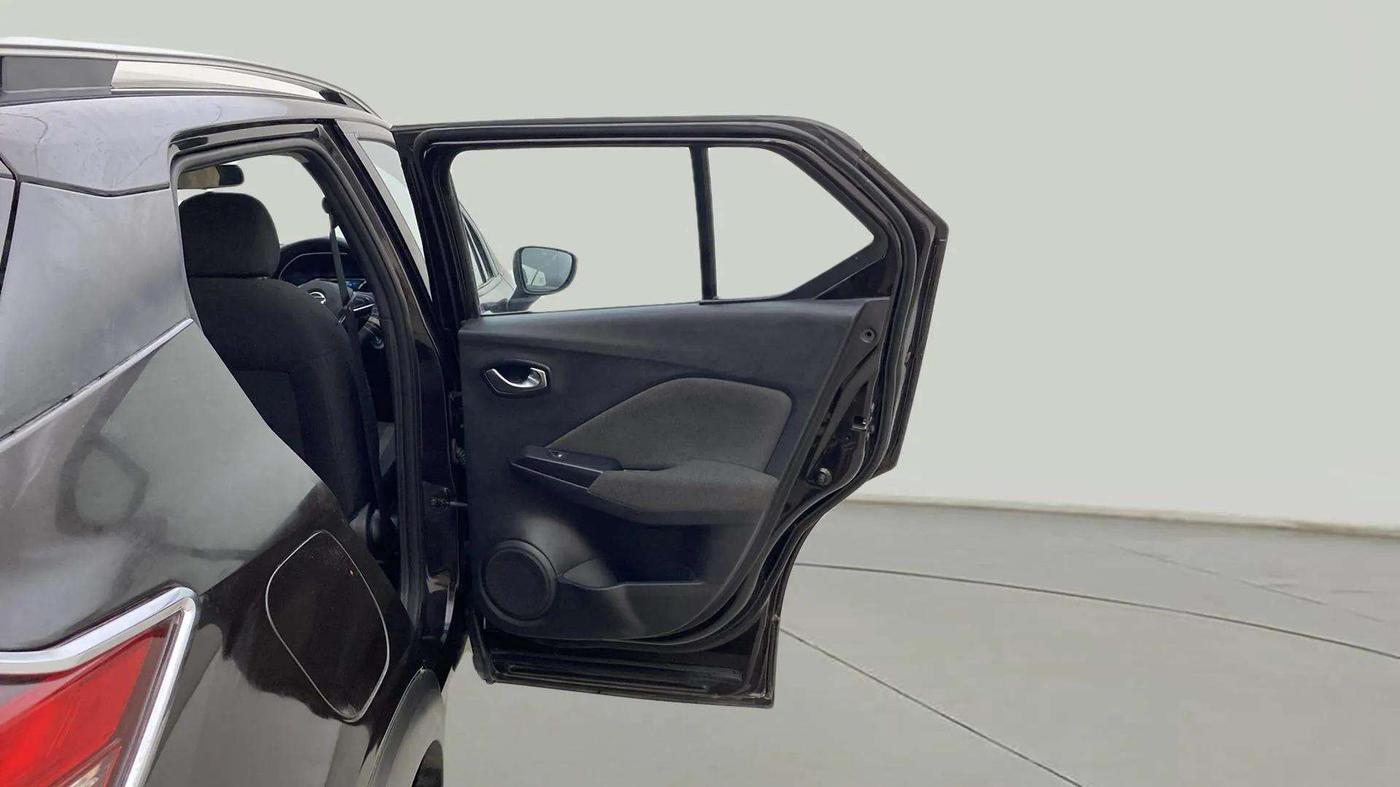 2021 Nissan Kicks XV 1.5, Petrol, Manual, 50,096 km, RHS Rear Door