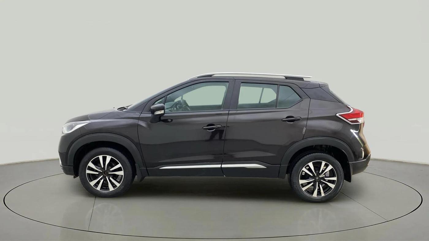 2021 Nissan Kicks XV 1.5, Petrol, Manual, 50,096 km, Left Side