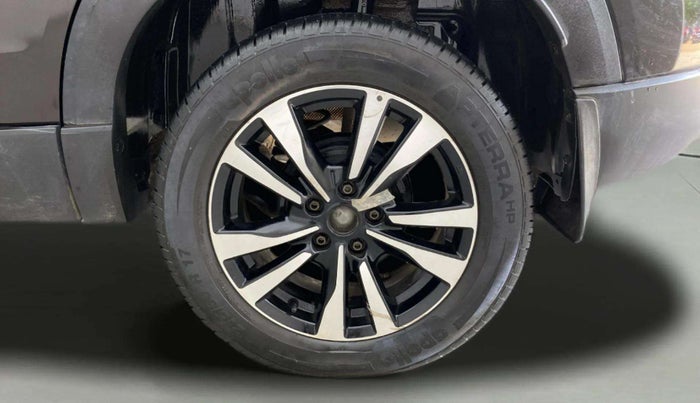 2021 Nissan Kicks XV 1.5, Petrol, Manual, 50,096 km, Left Rear Wheel