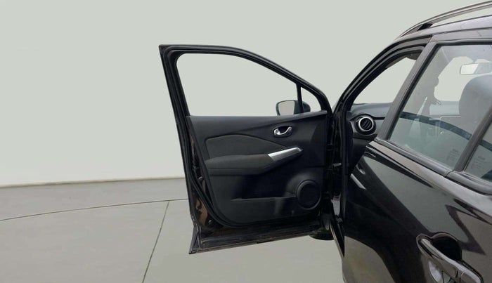 2021 Nissan Kicks XV 1.5, Petrol, Manual, 50,096 km, LHS Front Door