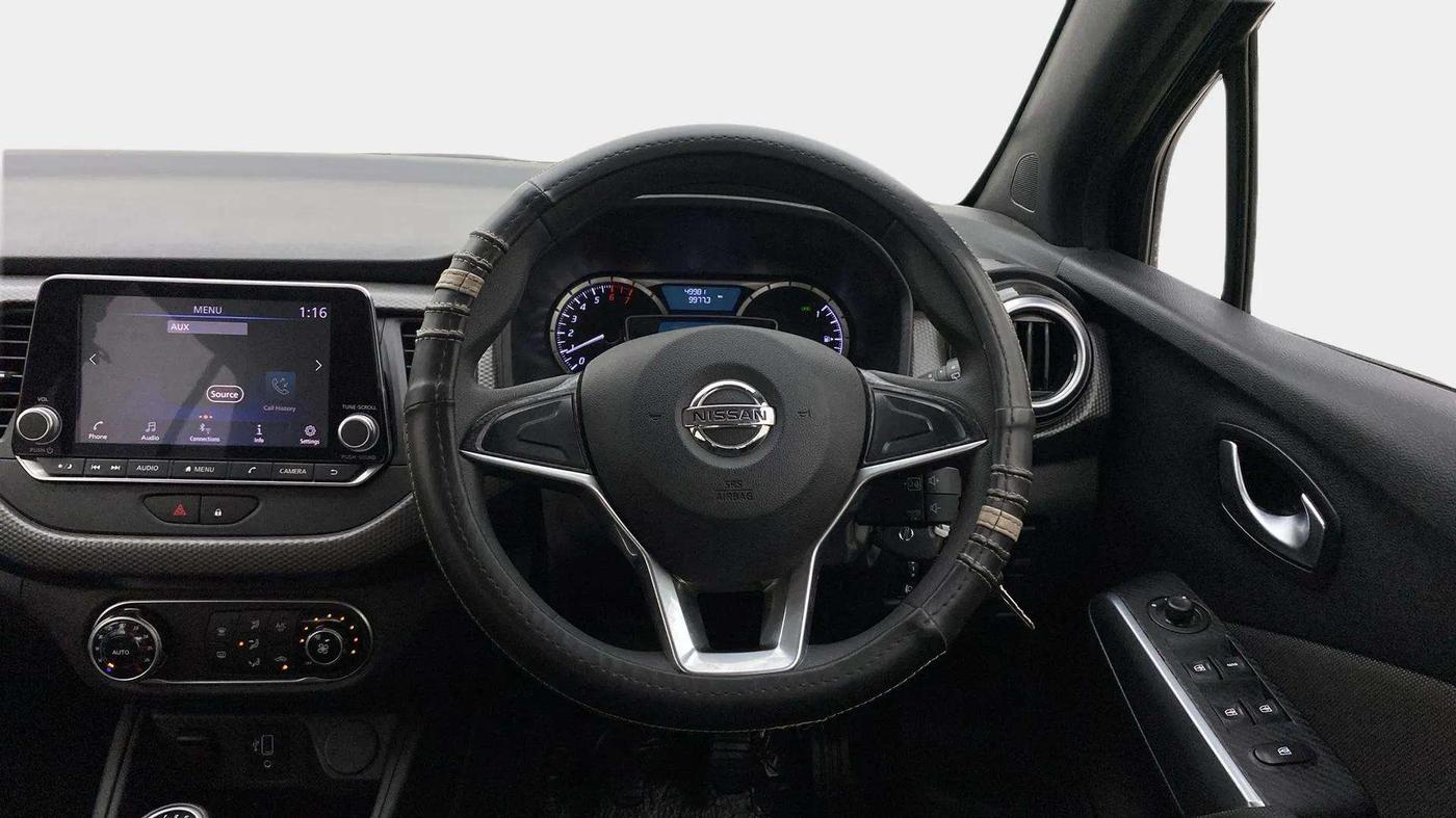 2021 Nissan Kicks XV 1.5, Petrol, Manual, 50,096 km, Steering Wheel Close Up