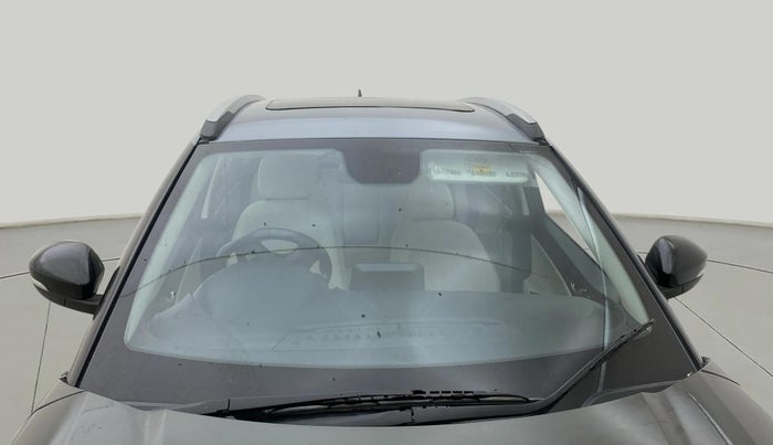 2022 Tata NEXON XZ PLUS (PREMIUM) PETROL DUAL TONE, Petrol, Manual, 49,837 km, Front Windshield
