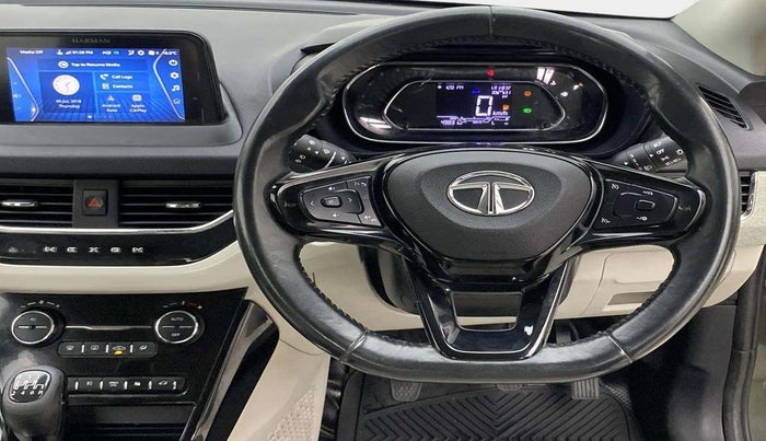 2022 Tata NEXON XZ PLUS (PREMIUM) PETROL DUAL TONE, Petrol, Manual, 49,837 km, Steering Wheel Close Up