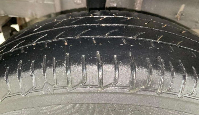 2018 Tata Tiago XM PETROL, Petrol, Manual, 43,880 km, Right Rear Tyre Tread