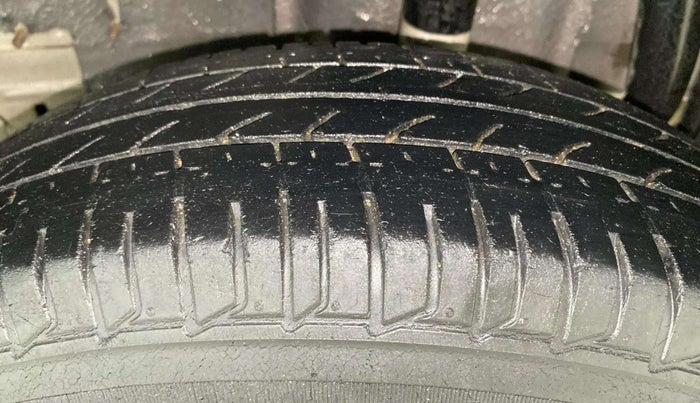 2018 Tata Tiago XM PETROL, Petrol, Manual, 43,880 km, Left Rear Tyre Tread