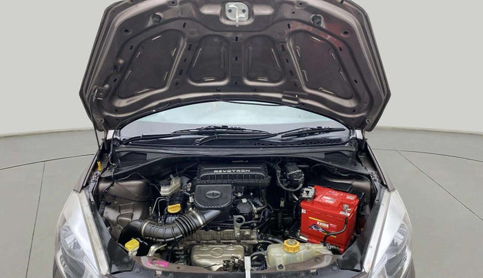 2018 Tata Tiago XM PETROL, Petrol, Manual, 43,880 km, Open Bonet
