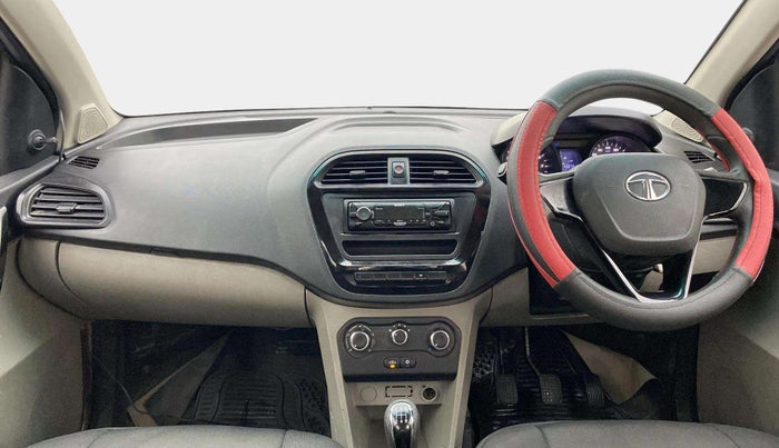 2018 Tata Tiago XM PETROL, Petrol, Manual, 43,880 km, Dashboard