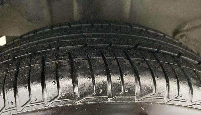 2022 Tata Tiago XZ PLUS PETROL, Petrol, Manual, 8,423 km, Right Rear Tyre Tread
