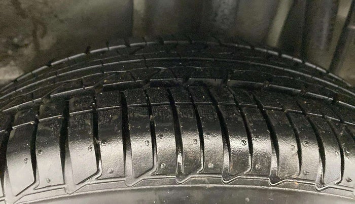 2022 Tata Tiago XZ PLUS PETROL, Petrol, Manual, 8,423 km, Left Rear Tyre Tread