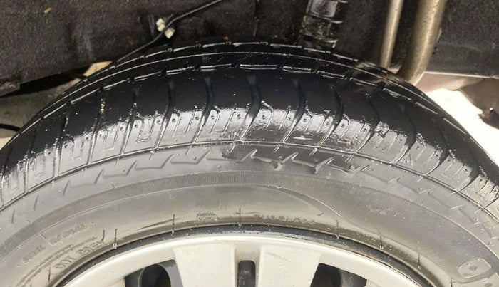 2017 Datsun Go T, Petrol, Manual, 28,153 km, Left Rear Tyre Tread
