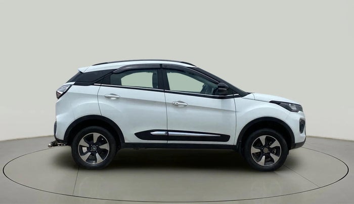 2022 Tata NEXON XZ PLUS PETROL, Petrol, Manual, 39,388 km, Right Side