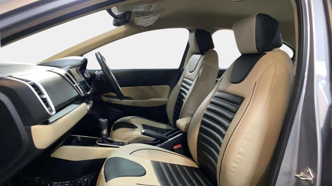 2021 Honda City 1.5L I-VTEC V CVT 5TH GEN, Petrol, Automatic, 59,430 km, Right Side Front Door Cabin