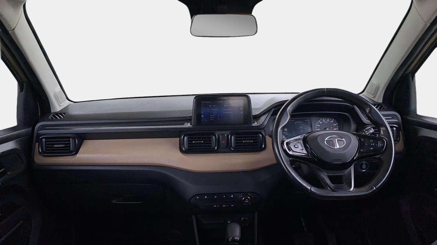 2022 Tata PUNCH CREATIVE 1.2 AMT KAZIRANGA EDITION , Petrol, Automatic, 15,171 km, Dashboard