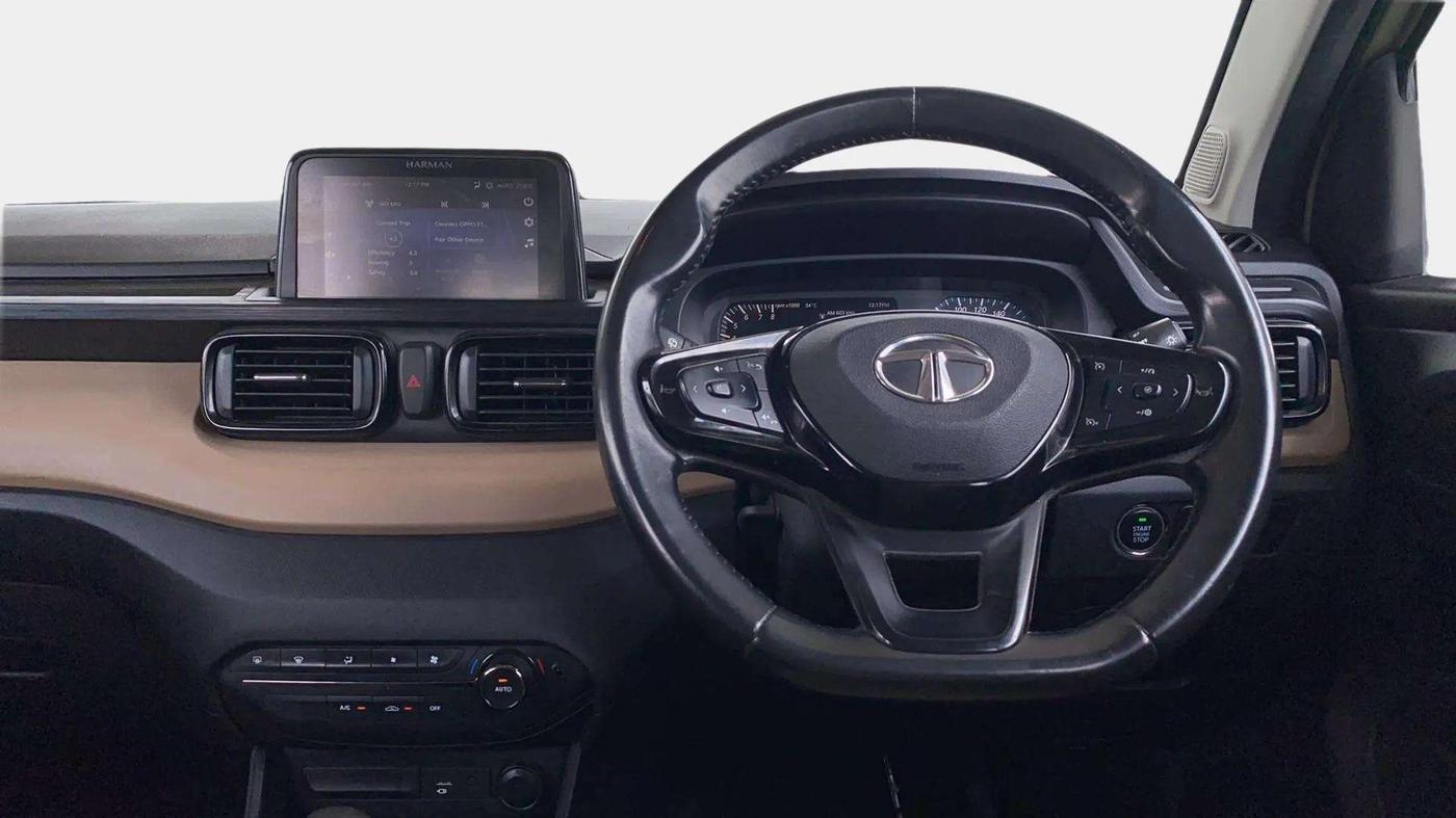 2022 Tata PUNCH CREATIVE 1.2 AMT KAZIRANGA EDITION , Petrol, Automatic, 15,171 km, Steering Wheel Close Up
