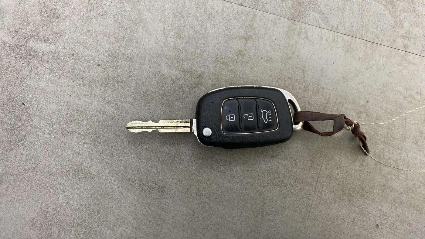 2015 Hyundai Elite i20 MAGNA 1.2, Petrol, Manual, 90,649 km, Key Close Up