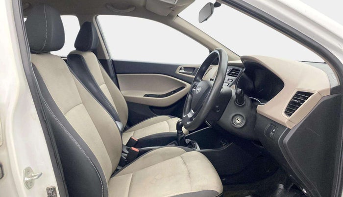 2015 Hyundai Elite i20 MAGNA 1.2, Petrol, Manual, 90,649 km, Right Side Front Door Cabin