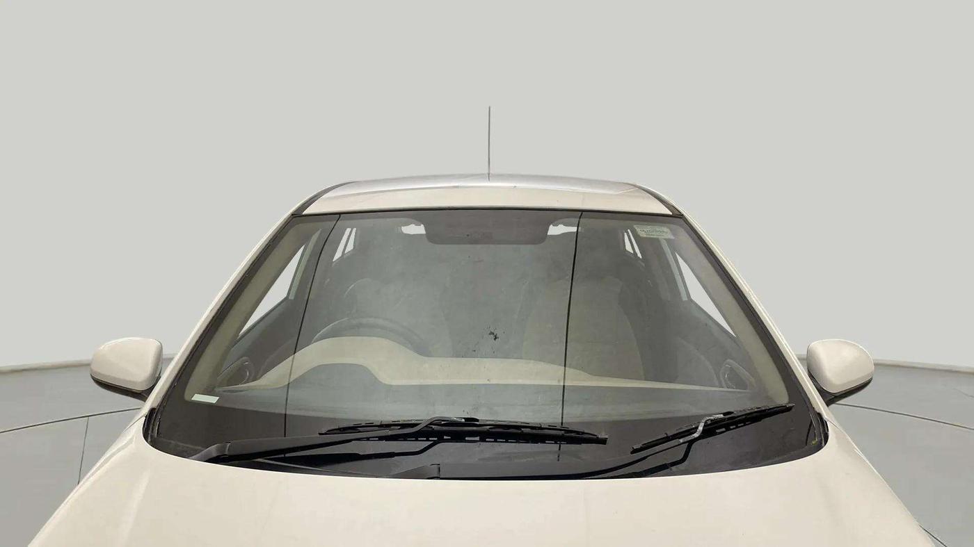 2015 Hyundai Elite i20 MAGNA 1.2, Petrol, Manual, 90,649 km, Front Windshield
