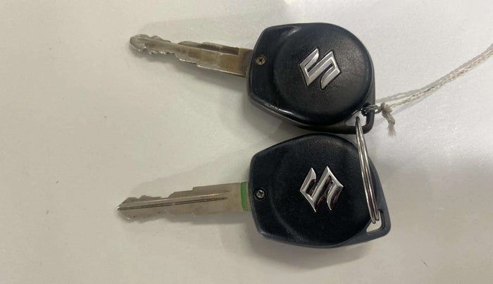 2019 Maruti Dzire VXI AMT, Petrol, Automatic, 72,422 km, Key Close Up
