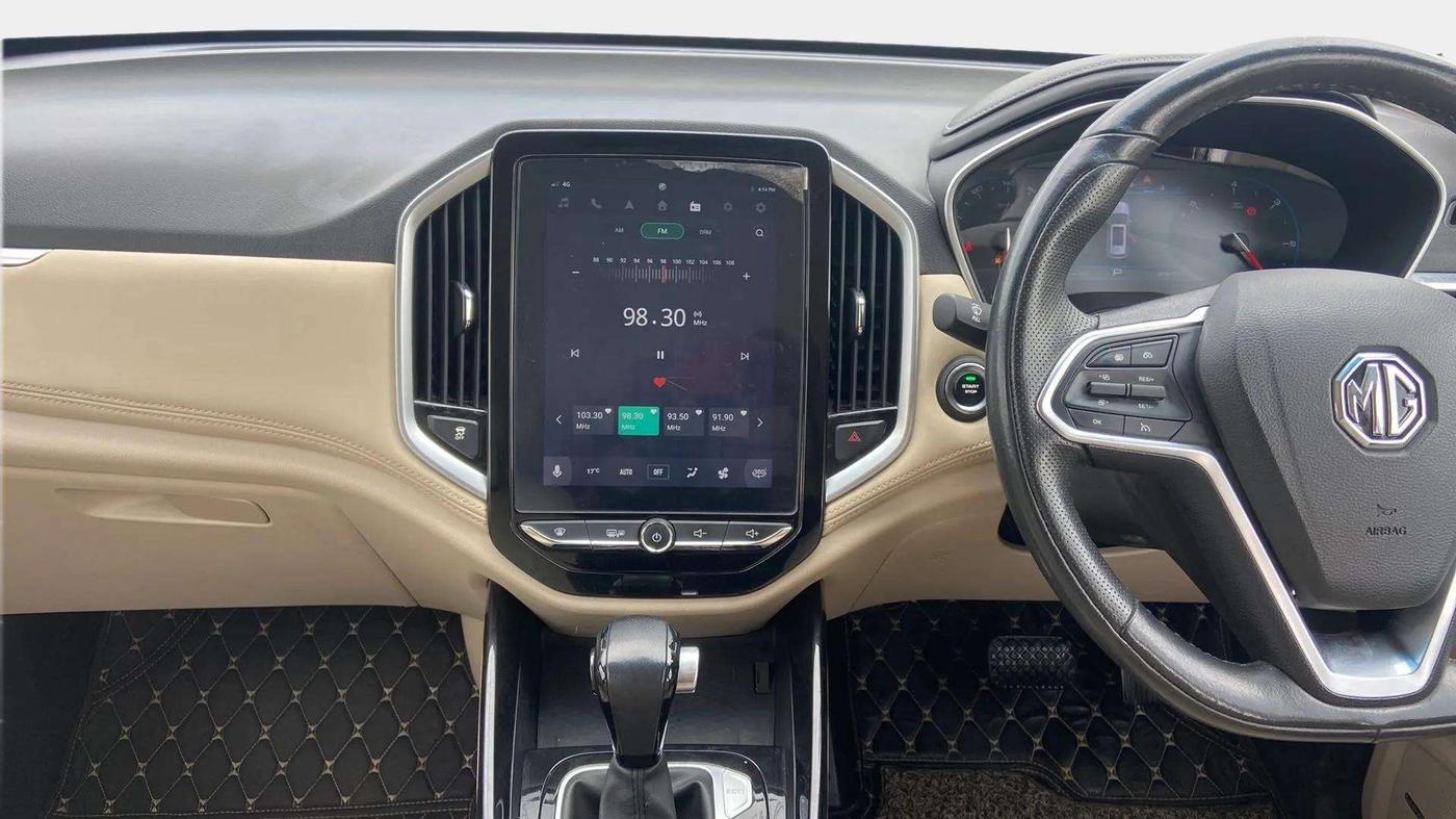 2022 MG HECTOR SHARP 1.5 CVT PETROL DUAL TONE, Petrol, Automatic, 31,172 km, Air Conditioner