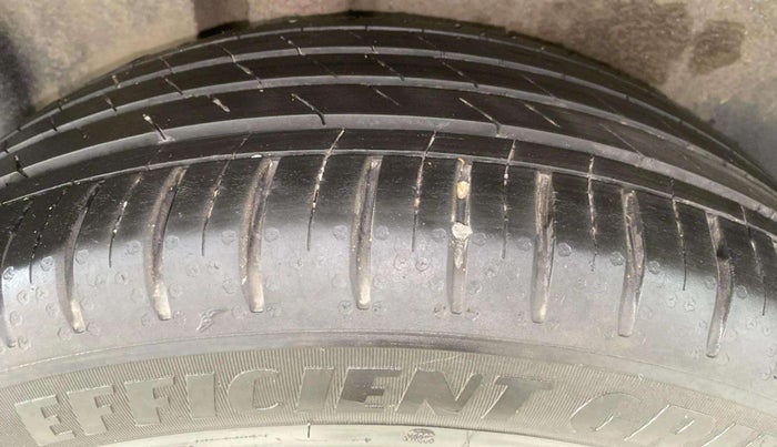 2021 MG HECTOR SHARP 1.5 PETROL CVT, Petrol, Automatic, 48,869 km, Right Rear Tyre Tread