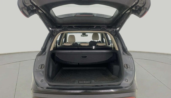 2021 MG HECTOR SHARP 1.5 PETROL CVT, Petrol, Automatic, 48,869 km, Boot Open Zoomed View