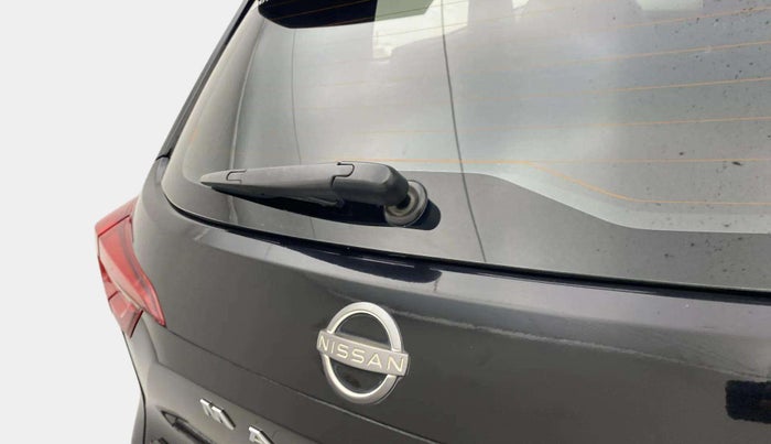2023 Nissan MAGNITE XV TURBO CVT, Petrol, Automatic, 32,228 km, Rear Wiper