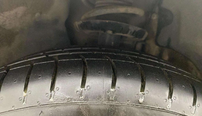 2016 Volkswagen Polo GT TSI AT, Petrol, Automatic, 51,354 km, Left Front Tyre Tread