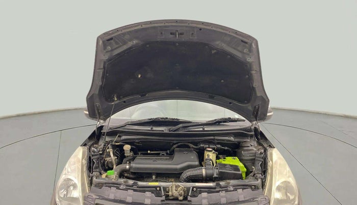 2016 Maruti Swift VDI, Diesel, Manual, 1,20,456 km, Open Bonet