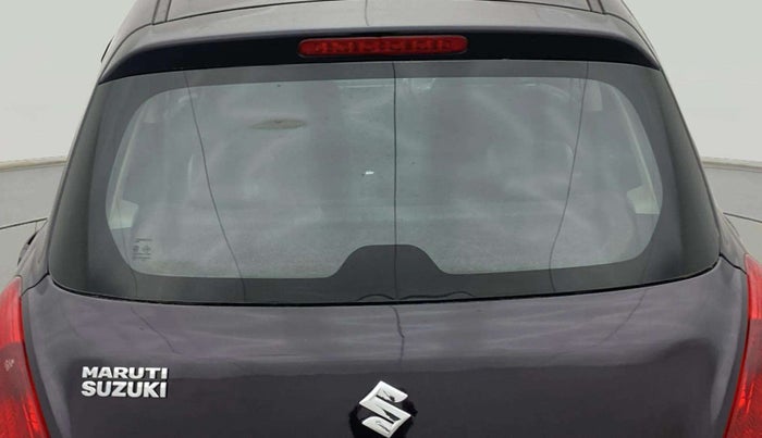 2016 Maruti Swift VDI, Diesel, Manual, 1,20,456 km, Rear Windshield