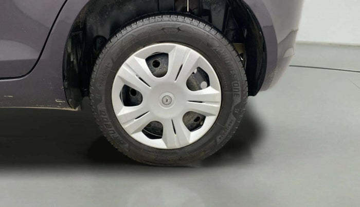 2016 Maruti Swift VDI, Diesel, Manual, 1,20,456 km, Left Rear Wheel