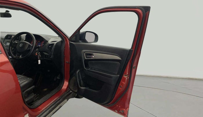 2018 Maruti Vitara Brezza ZDI AMT, Diesel, Automatic, 75,987 km, RHS Front Door