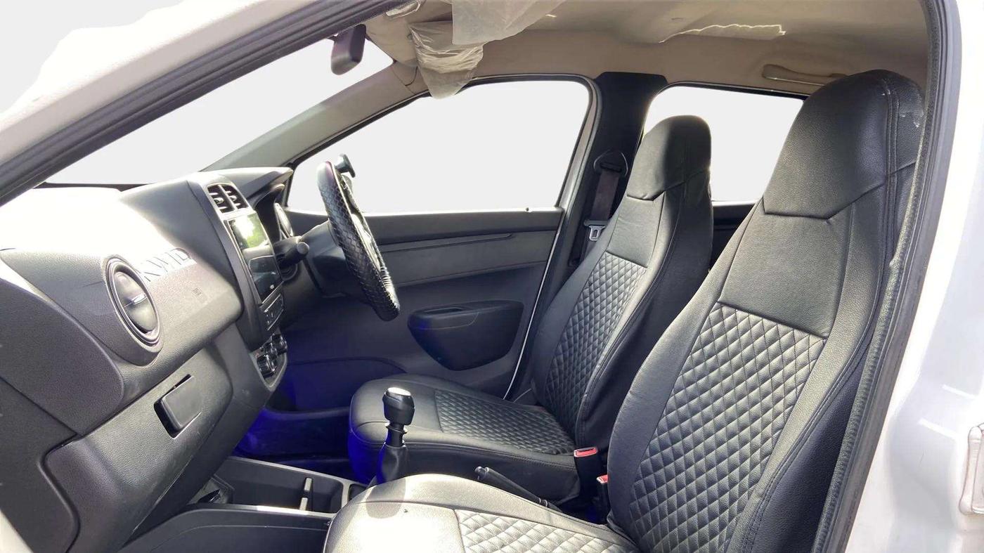 2022 Renault Kwid RXL 0.8 (O), Petrol, Manual, 13,137 km, Right Side Front Door Cabin