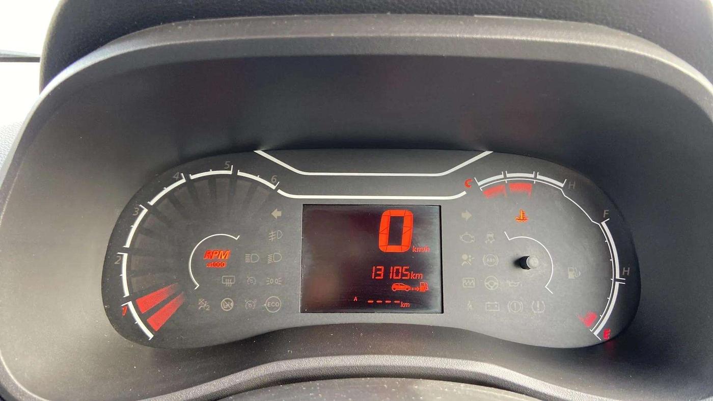 2022 Renault Kwid RXL 0.8 (O), Petrol, Manual, 13,137 km, Odometer Image