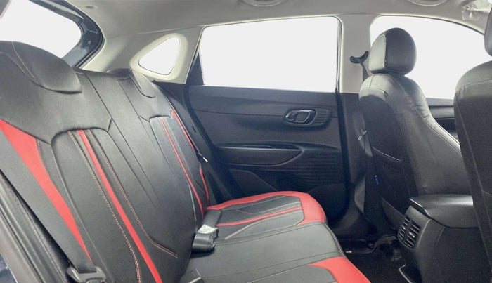 2023 Hyundai NEW I20 SPORTZ 1.2 MT, Petrol, Manual, 25,306 km, Right Side Rear Door Cabin