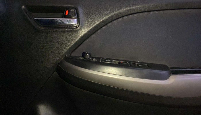 2019 Maruti Baleno ZETA PETROL 1.2, Petrol, Manual, 44,535 km, Driver Side Door Panels Control