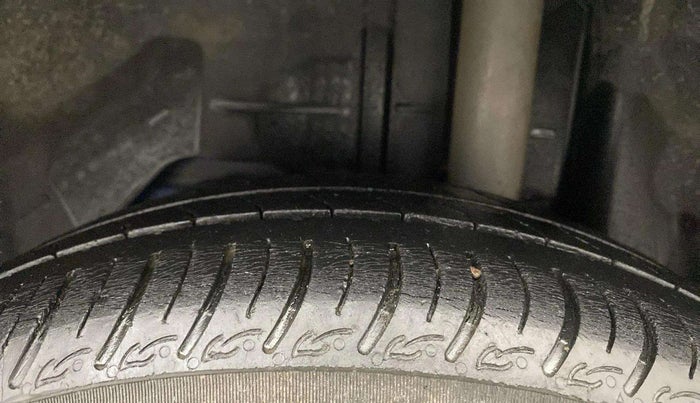 2016 Ford Figo Aspire TREND 1.5 DIESEL, Diesel, Manual, 83,760 km, Left Rear Tyre Tread