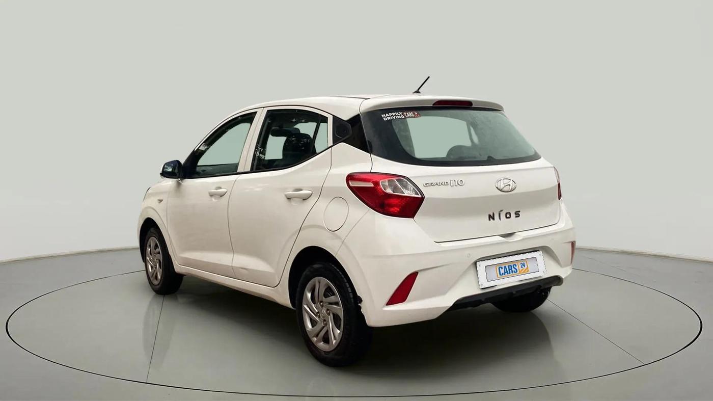 2021 Hyundai GRAND I10 NIOS MAGNA 1.2 KAPPA VTVT, Petrol, Manual, 71,637 km, Left Back Diagonal