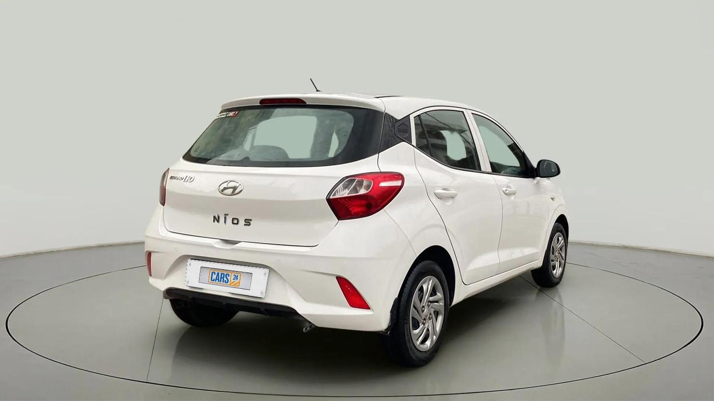 2021 Hyundai GRAND I10 NIOS MAGNA 1.2 KAPPA VTVT, Petrol, Manual, 71,637 km, Right Back Diagonal