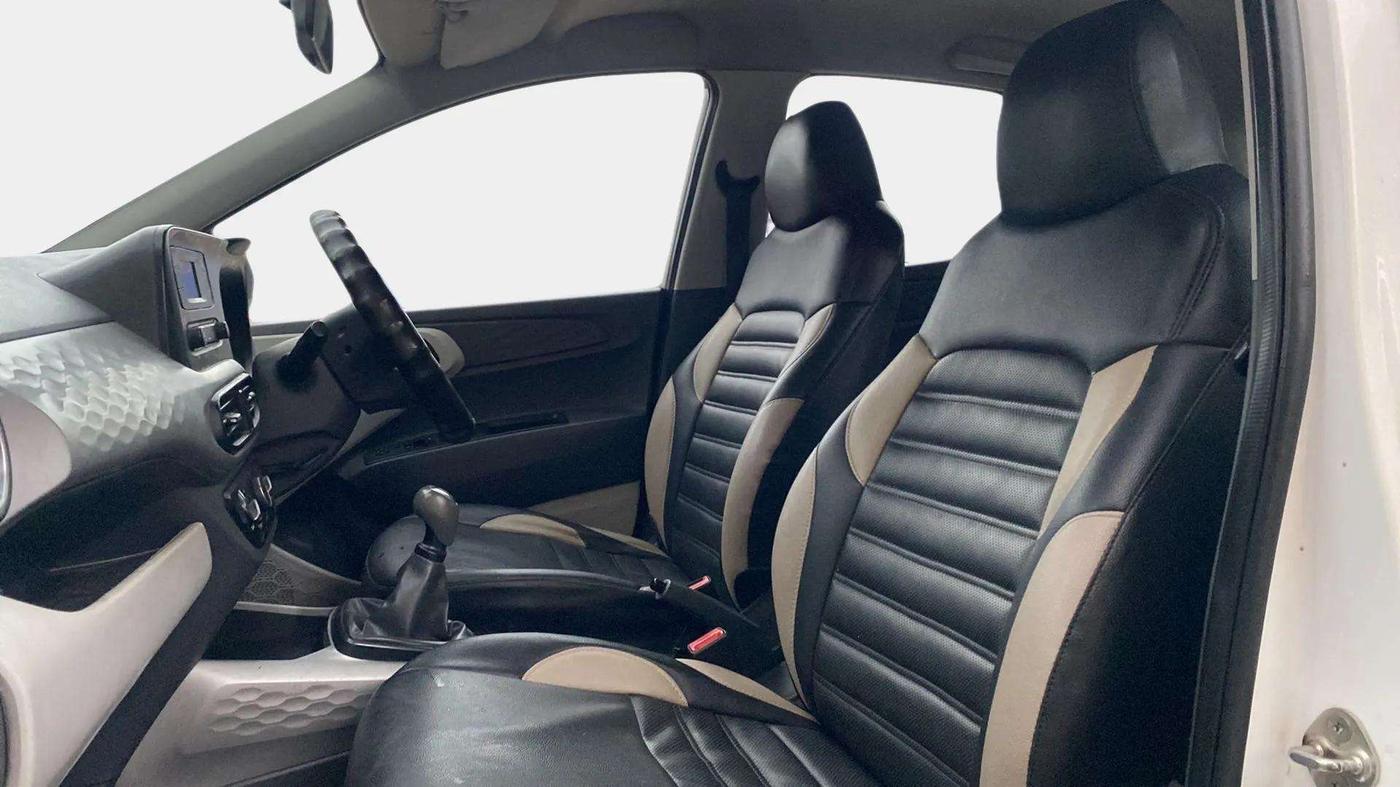 2021 Hyundai GRAND I10 NIOS MAGNA 1.2 KAPPA VTVT, Petrol, Manual, 71,637 km, Right Side Front Door Cabin