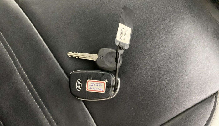 2020 Hyundai GRAND I10 NIOS SPORTZ AMT 1.2 KAPPA VTVT, Petrol, Automatic, 92,746 km, Key Close Up