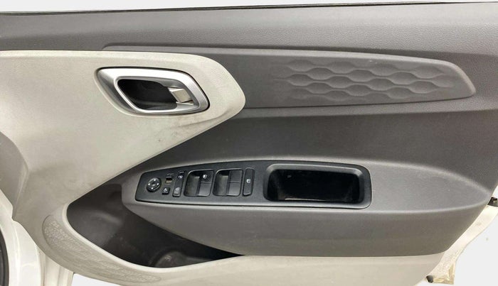 2020 Hyundai GRAND I10 NIOS SPORTZ AMT 1.2 KAPPA VTVT, Petrol, Automatic, 92,746 km, Driver Side Door Panels Control